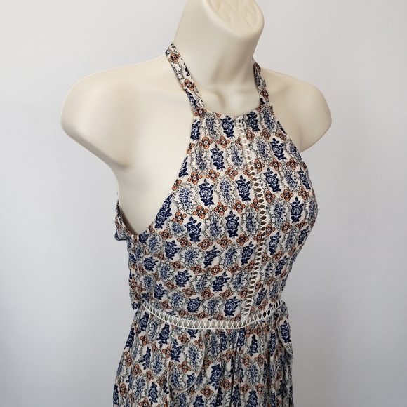 LF Seek the Label Floral Halter Romper size XS - Picture 2 of 10